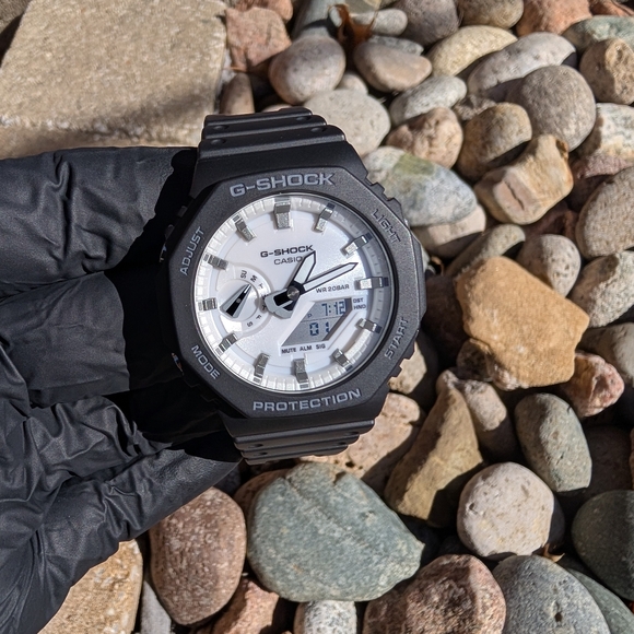 G-Shock "Casioak" Black and White GA-2100 - Picture 11 of 12